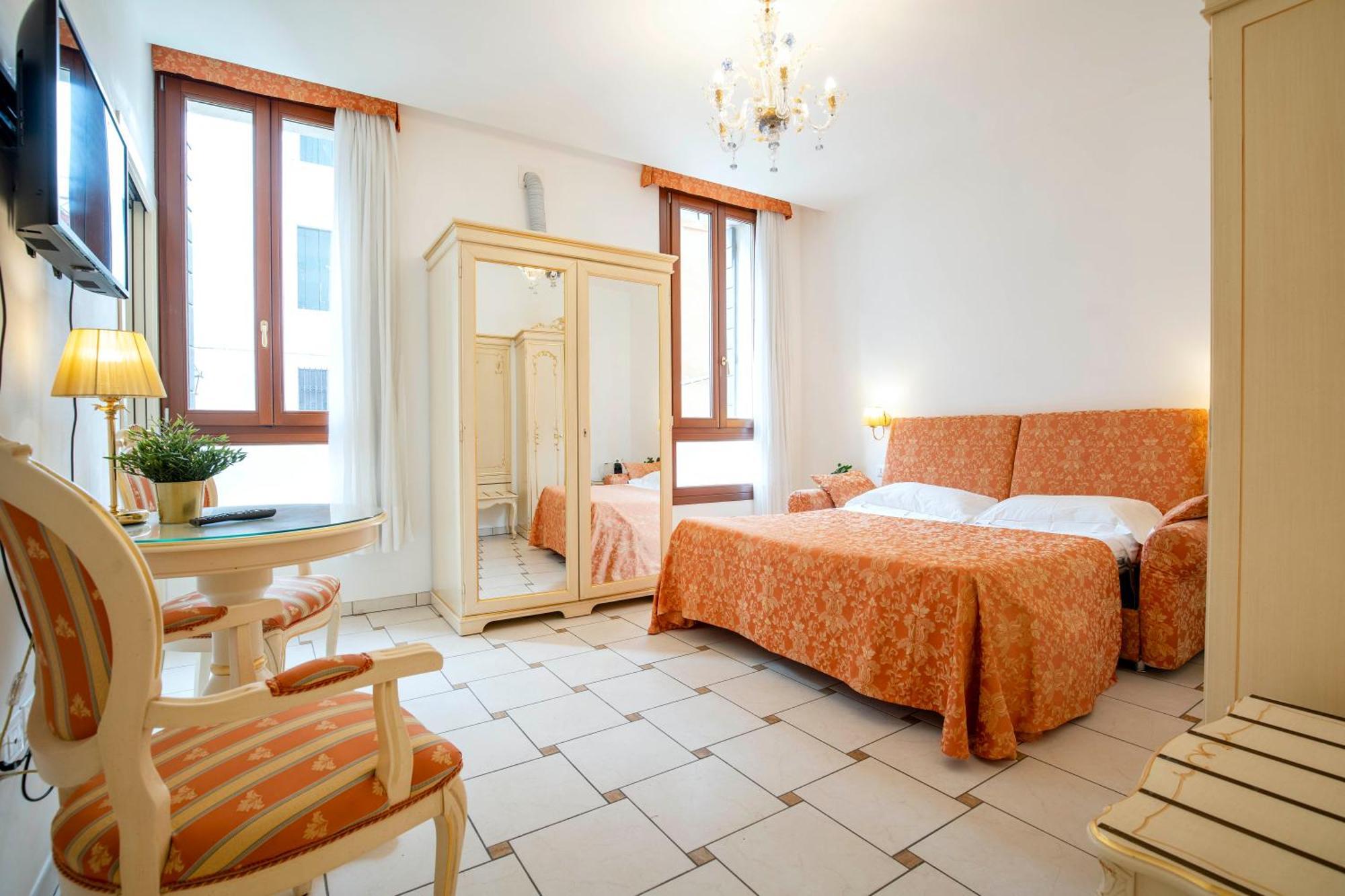 Casa Marsilli Hotel Venice Exterior photo